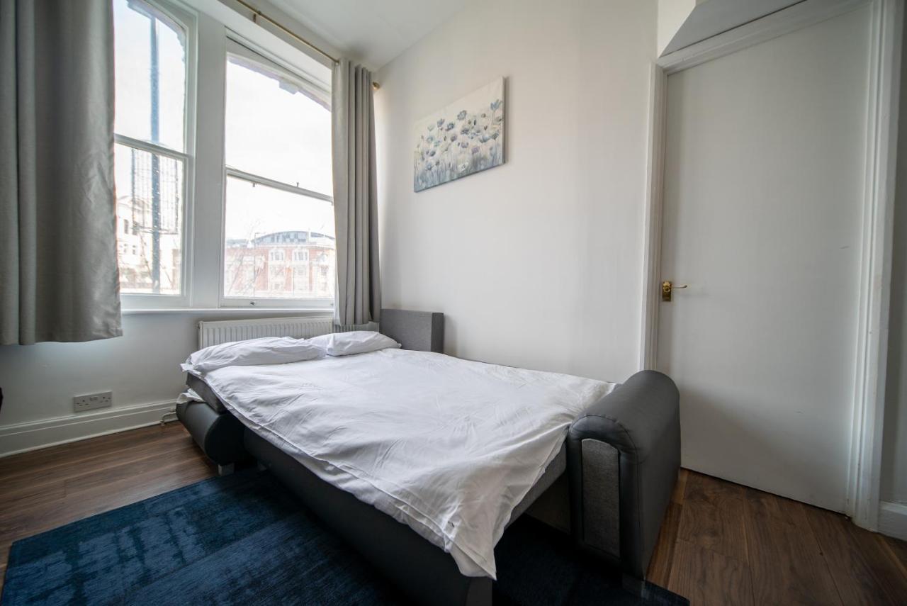 Spacious 2 Bedroom Apartment In Downtown Londra Esterno foto