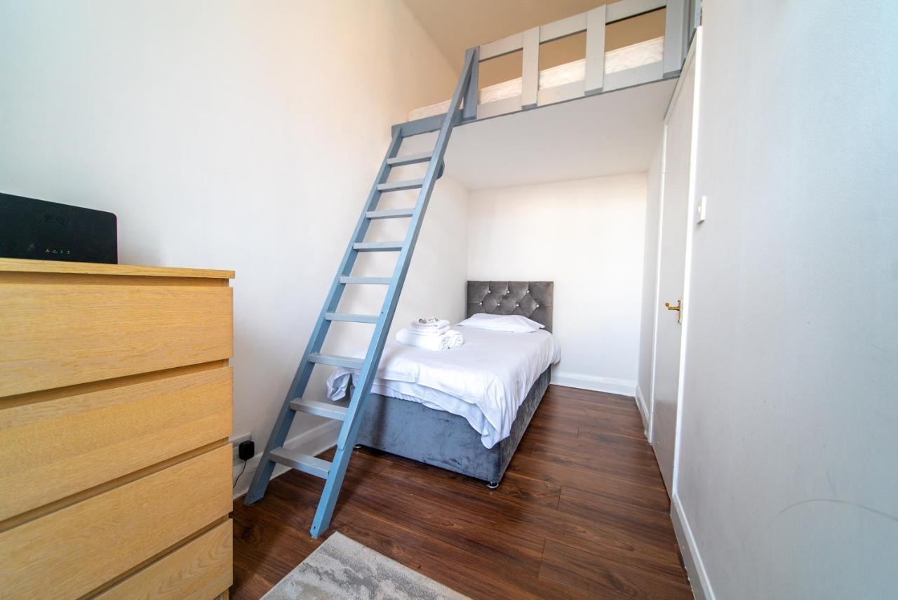 Spacious 2 Bedroom Apartment In Downtown Londra Esterno foto